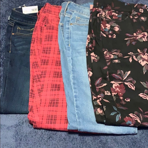 Pants - Picture 5 of 5